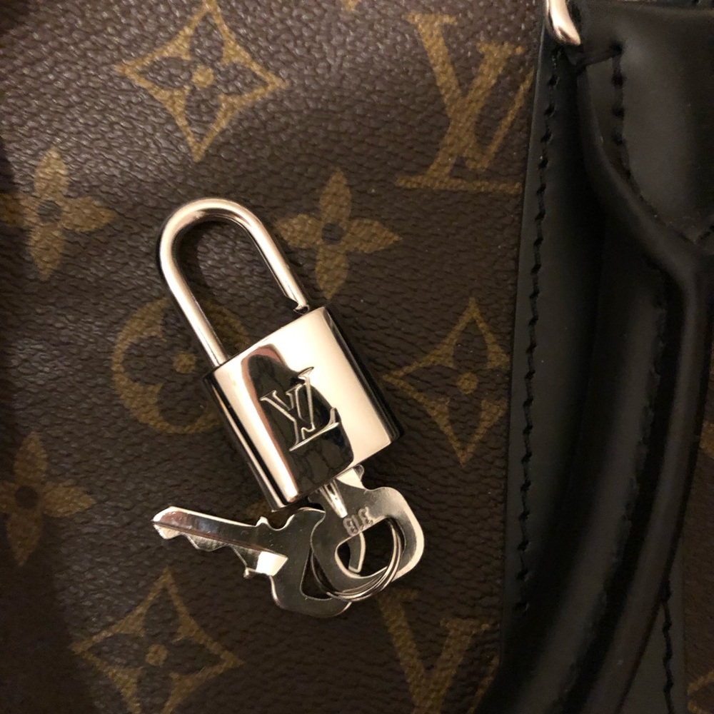 Louis Vuitton Silver Padlock with Two Keys